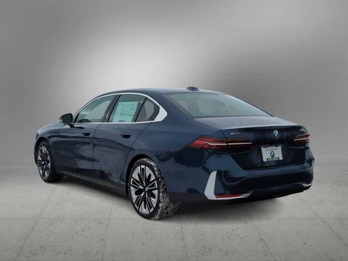 New 2026 BMW 530i xDrive 530i xDrive image 6