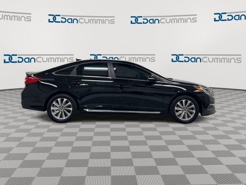 Used 2017 Hyundai Sonata Sport image 9