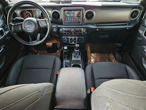 Used 2018 Jeep Wrangler Unlimited Sport S image 17