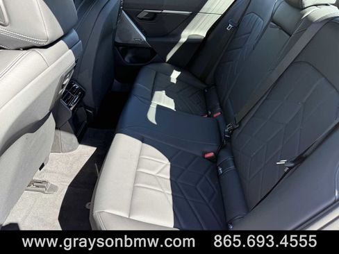 Certified 2025 BMW 530i xDrive image 32