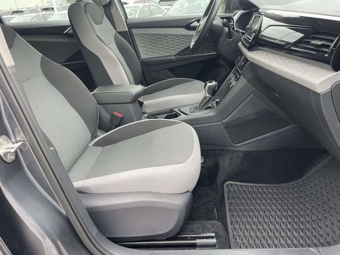 Certified 2024 Volkswagen Taos S FWD image 10