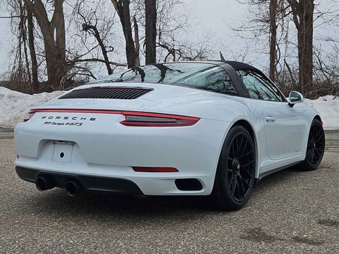 Certified 2019 Porsche 911 Targa 4 GTS image 6