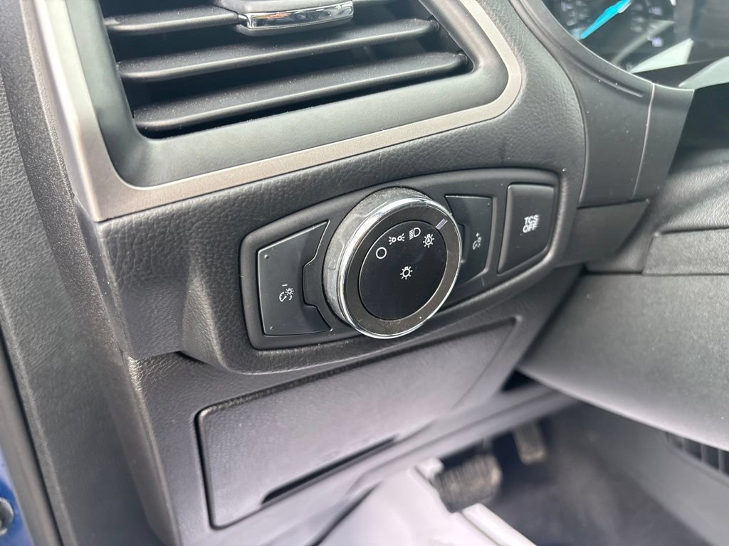 Used 2023 Ford Edge SEL AWD/4WD image 19