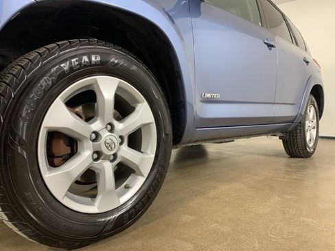 Used 2011 Toyota RAV4 Limited image 2