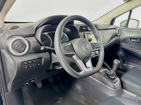 Used 2020 Nissan Versa S image 9