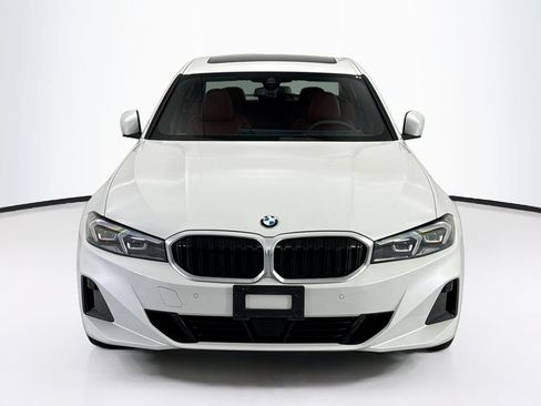 Used 2025 BMW 330i Sedan w/ Premium Package RWD image 2