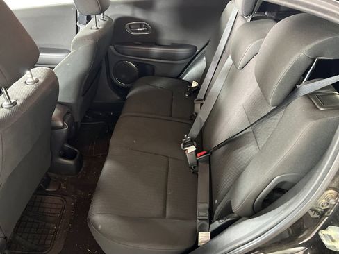 Used 2016 Honda HR-V EX image 7