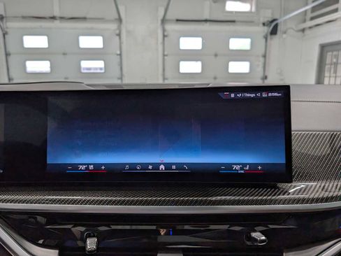Used 2025 BMW X5 M60i AWD/4WD image 26