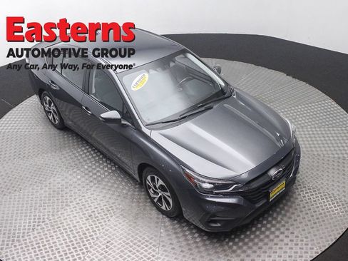 Used 2023 Subaru Legacy Premium AWD/4WD image 3
