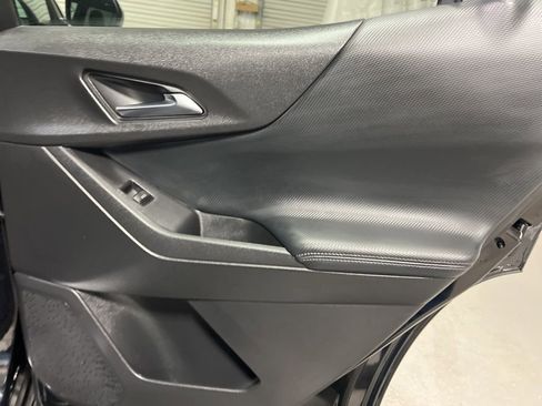 Used 2025 Chevrolet Equinox LT image 12