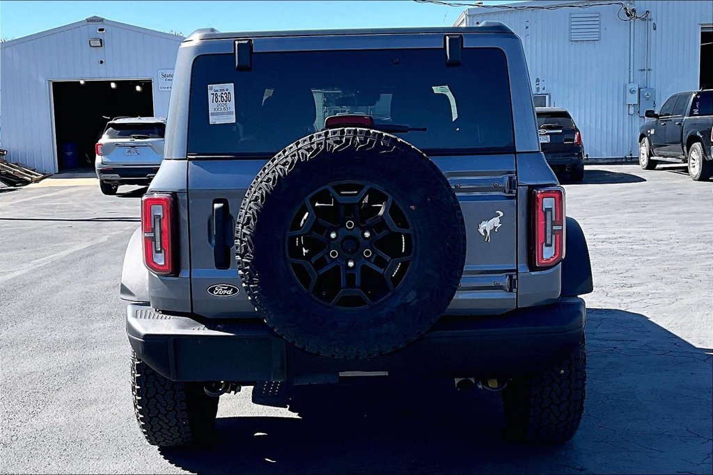 Used 2026 Ford Bronco Badlands AWD/4WD image 8