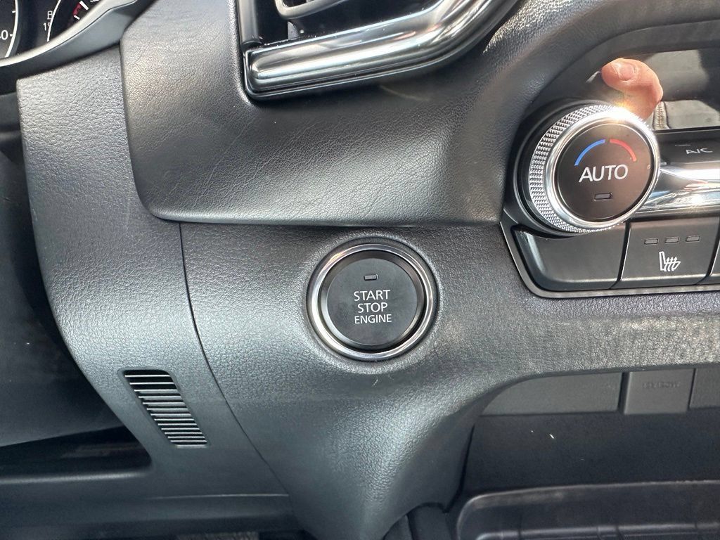 Used 2024 MAZDA CX-50 AWD 2.5 S w/ Weather Package image 19