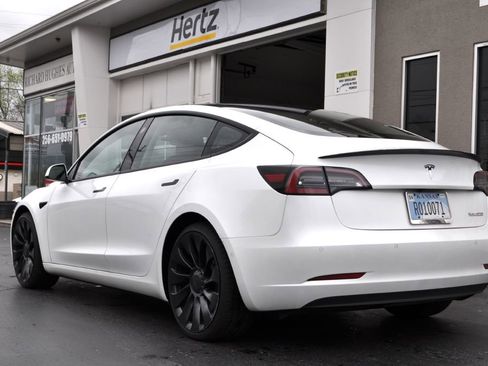 Used 2022 Tesla Model 3 Performance image 22