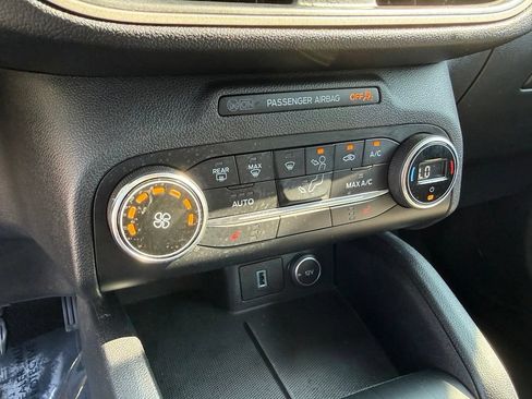Used 2020 Ford Escape SE AWD/4WD image 30