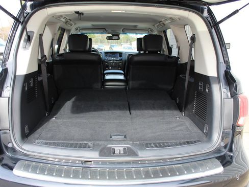 Used 2014 INFINITI QX80 4WD w/ Deluxe Touring Package image 15