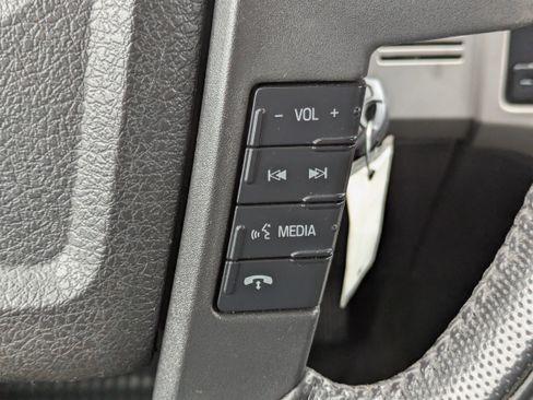 Used 2011 Ford F150 Raptor w/ Raptor Luxury Pkg image 23