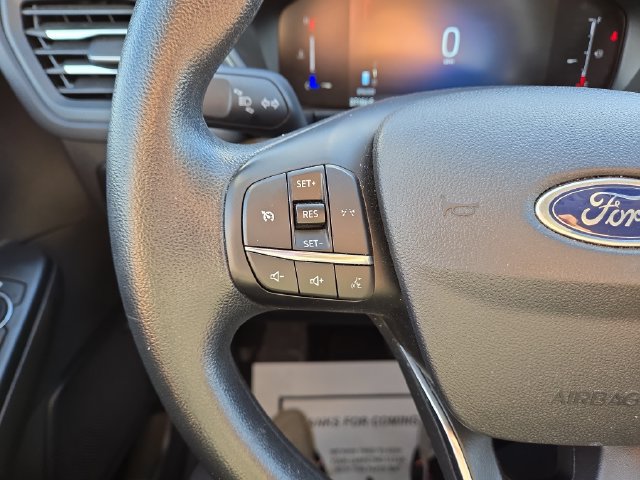Used 2025 Ford Escape Active AWD/4WD image 18