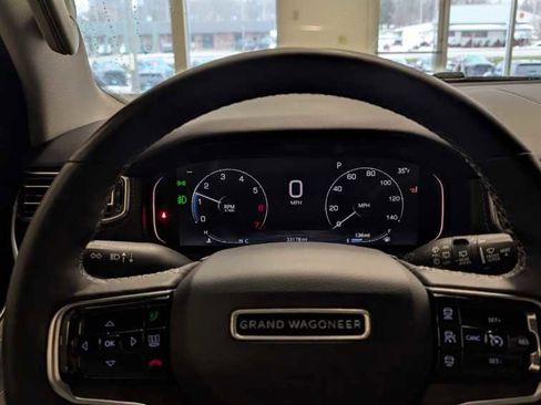 Used 2024 Jeep Grand Wagoneer L 4WD w/ HD Trailer Tow Package image 18