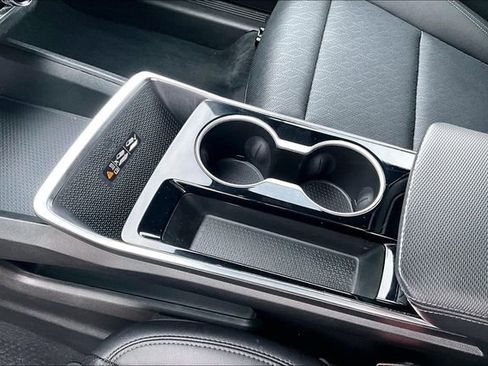 Used 2025 Chevrolet Equinox LT w/ Convenience Package II image 18