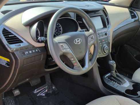 Used 2018 Hyundai Santa Fe Sport w/ 2.4L Value Package 02 image 10