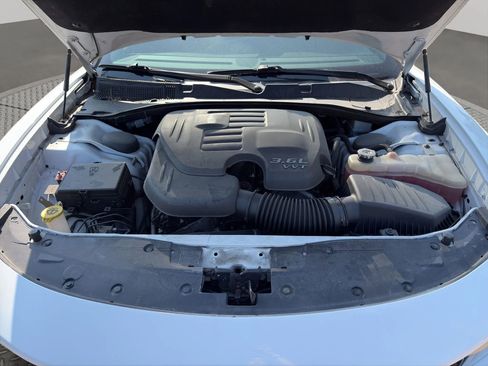 Used 2022 Dodge Charger SXT RWD image 24