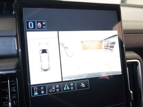 Used 2025 GMC Yukon Denali image 27