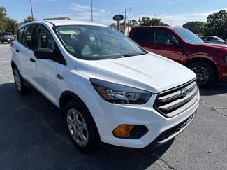 Used 2019 Ford Escape S FWD video 2