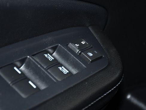 Used 2019 Honda Ridgeline Sport image 34