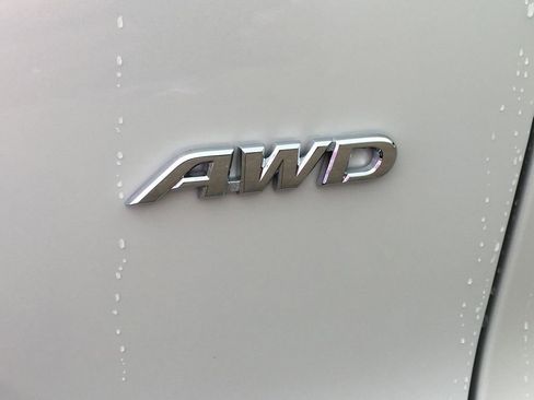 Certified 2026 Toyota Corolla Cross L AWD/4WD image 6