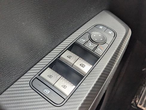 Used 2025 Mitsubishi Outlander SEL FWD image 9
