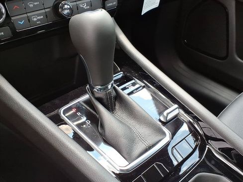 New 2026 Jeep Compass Latitude AWD/4WD image 34