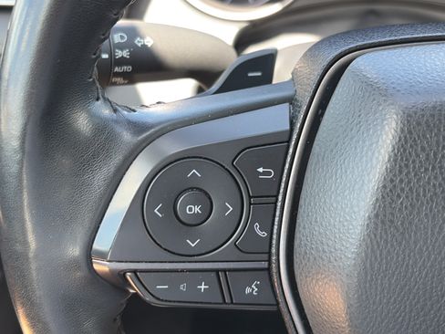 Used 2024 Toyota Camry SE FWD image 19