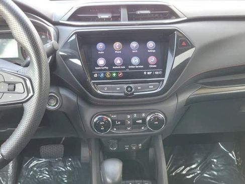 Used 2023 Chevrolet TrailBlazer RS w/ Convenience Package AWD/4WD image 16