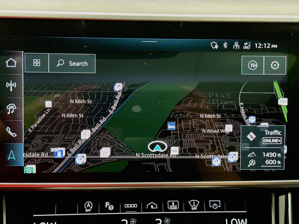 Used 2024 Audi S8 AWD/4WD image 14