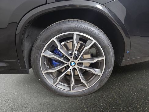 Certified 2024 BMW X4 M40i w/ Premium Package AWD/4WD image 34