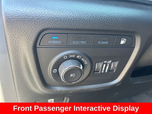 Used 2022 Jeep Grand Cherokee Summit w/ Luxury Tech Group V image 26