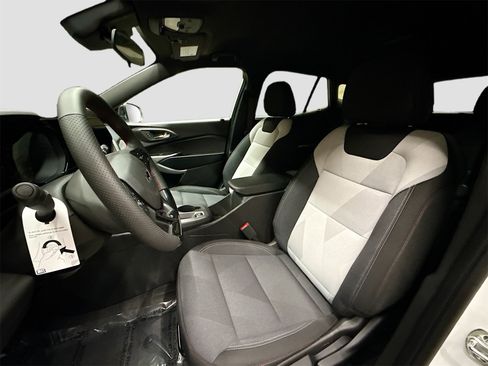 New 2026 Chevrolet Trax RS image 21