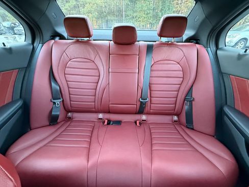 Used 2018 Mercedes-Benz C 300 Sedan image 28