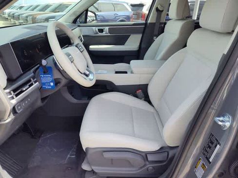 New 2026 Hyundai Santa Fe SE AWD/4WD image 13
