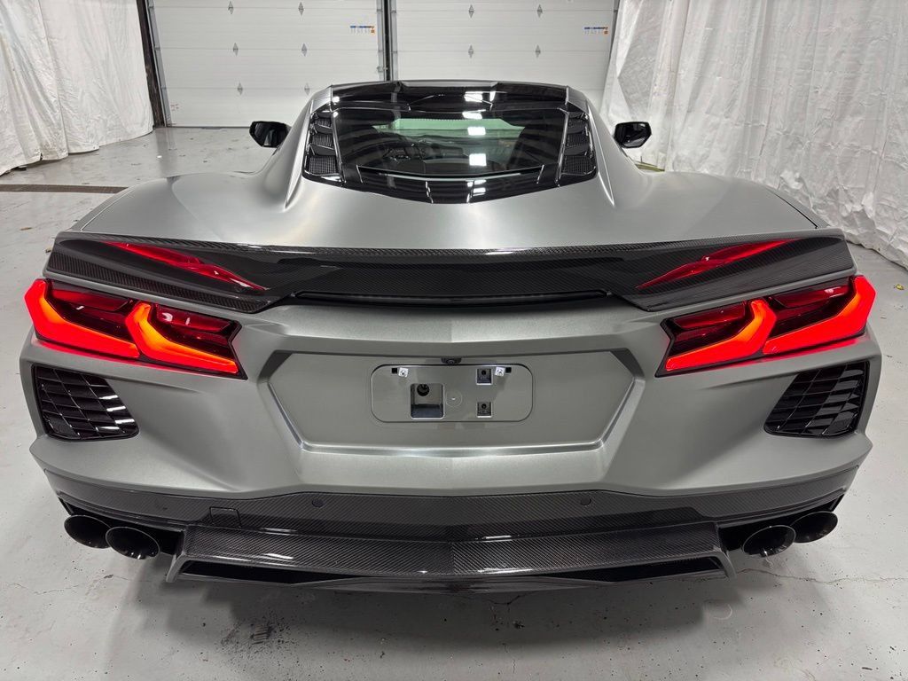 Used 2022 Chevrolet Corvette Stingray Coupe w/ Z51 Performance Package RWD image 6