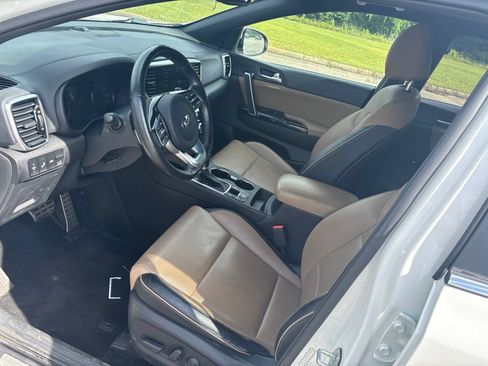 Used 2022 Kia Sportage SX FWD image 9