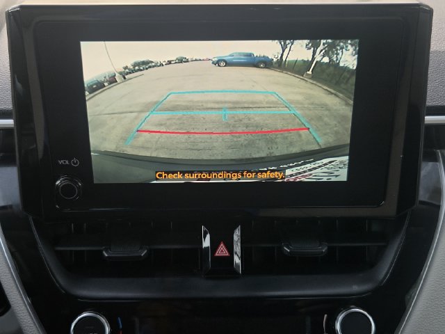 Used 2024 Toyota Corolla Cross LE FWD image 16