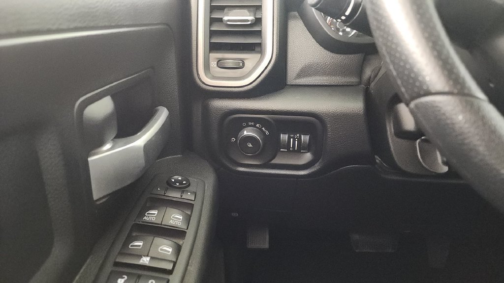Used 2019 RAM 2500 Tradesman AWD/4WD image 20