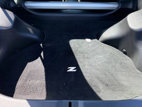 Used 2012 Nissan 370Z Coupe image 29