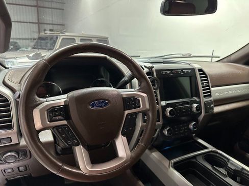 Used 2020 Ford F250 King Ranch w/ King Ranch Ultimate Package AWD/4WD image 18