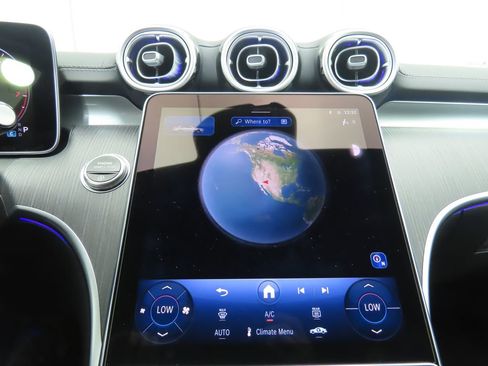 New 2025 Mercedes-Benz C 300 4MATIC Sedan image 16