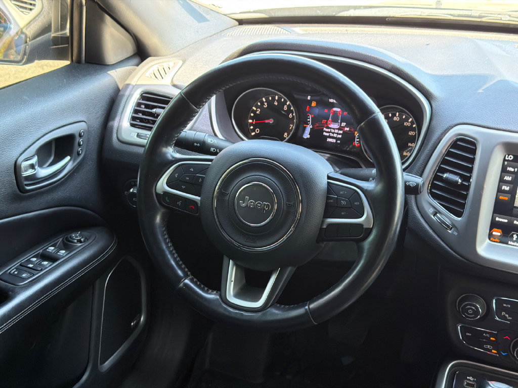 Used 2020 Jeep Compass High Altitude FWD image 28