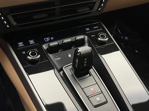 Used 2024 Porsche 911 Carrera S image 18