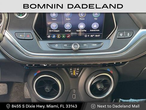 Used 2021 Chevrolet Blazer Premier w/ Driver Confidence II Package FWD image 16
