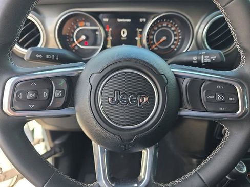 Certified 2023 Jeep Wrangler Sahara image 36